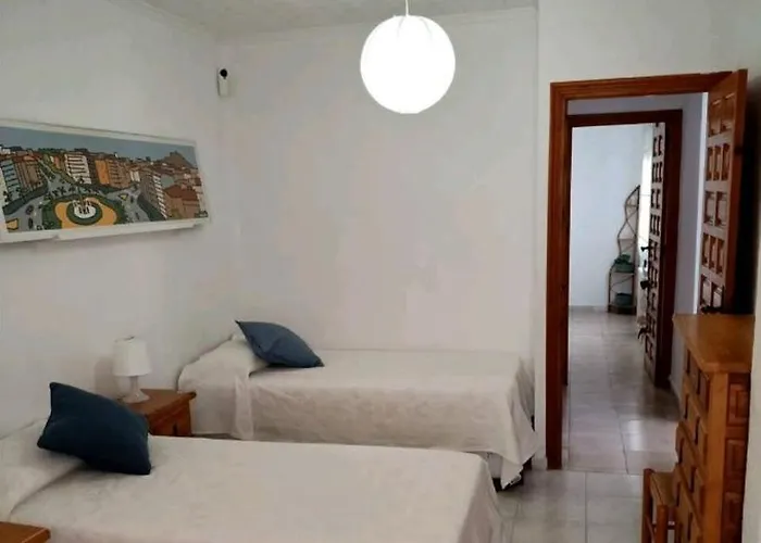 Acogedora Casa Con Piscina Ferienhaus Torrevieja